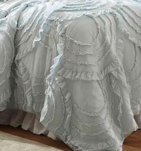 Lela Spa Quilt Set